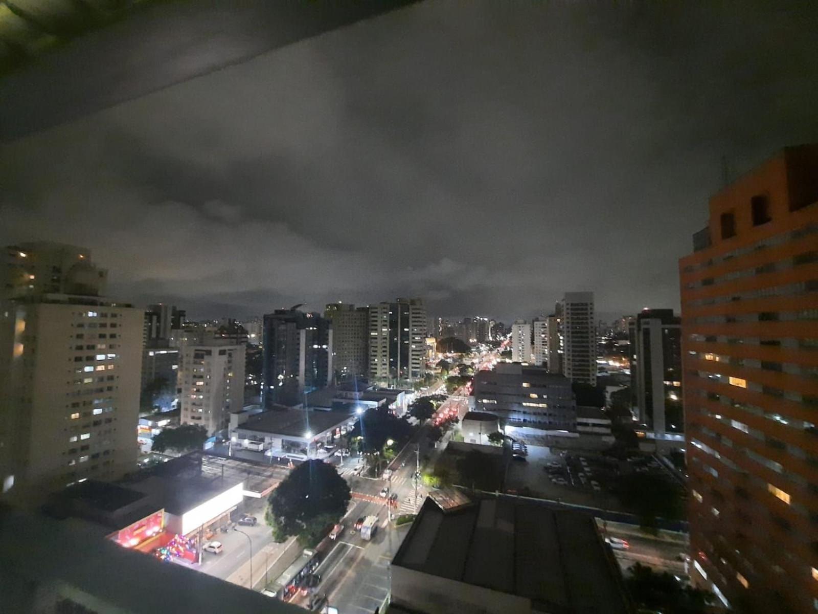Qiibirapuera C/quarto E Cozinha Apartamento *